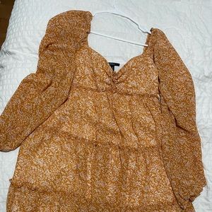 The dress is too big for me- I wore the dress once- still like new!